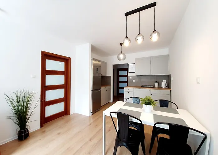 Mieszkanie Blisko Plazy & Parking Appartamento *