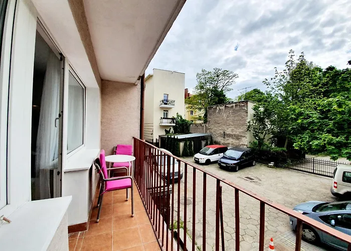 Mieszkanie Blisko Plazy & Parking Appartamento