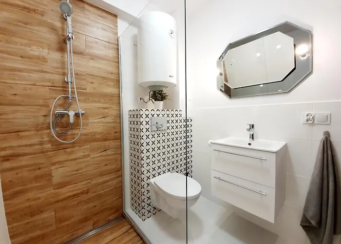 Appartamento Mieszkanie Blisko Plazy & Parking