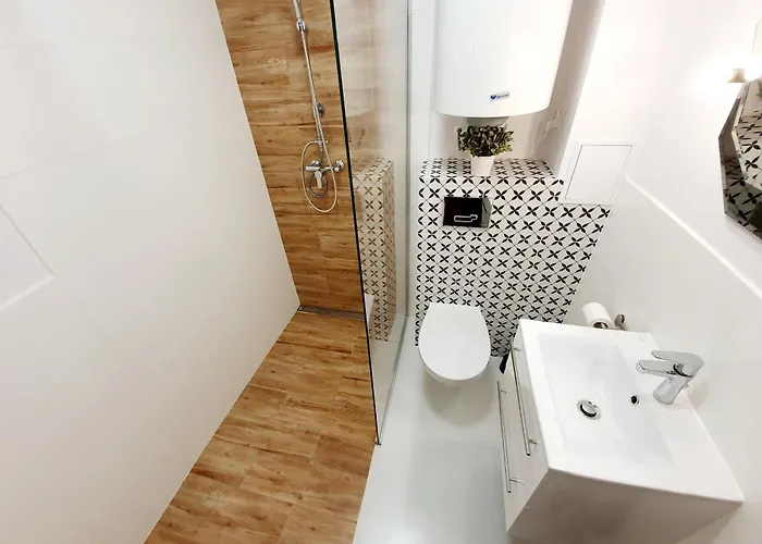 Mieszkanie Blisko Plazy & Parking Appartamento *